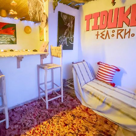 Tamraght Bright Wave Surfhouseホステル エクステリア 写真