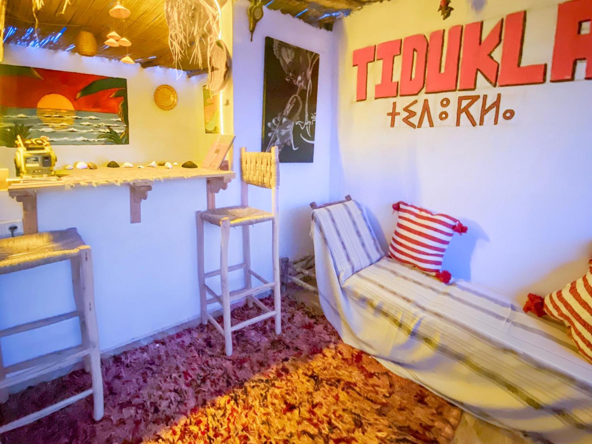 Tamraght Bright Wave Surfhouseホステル エクステリア 写真