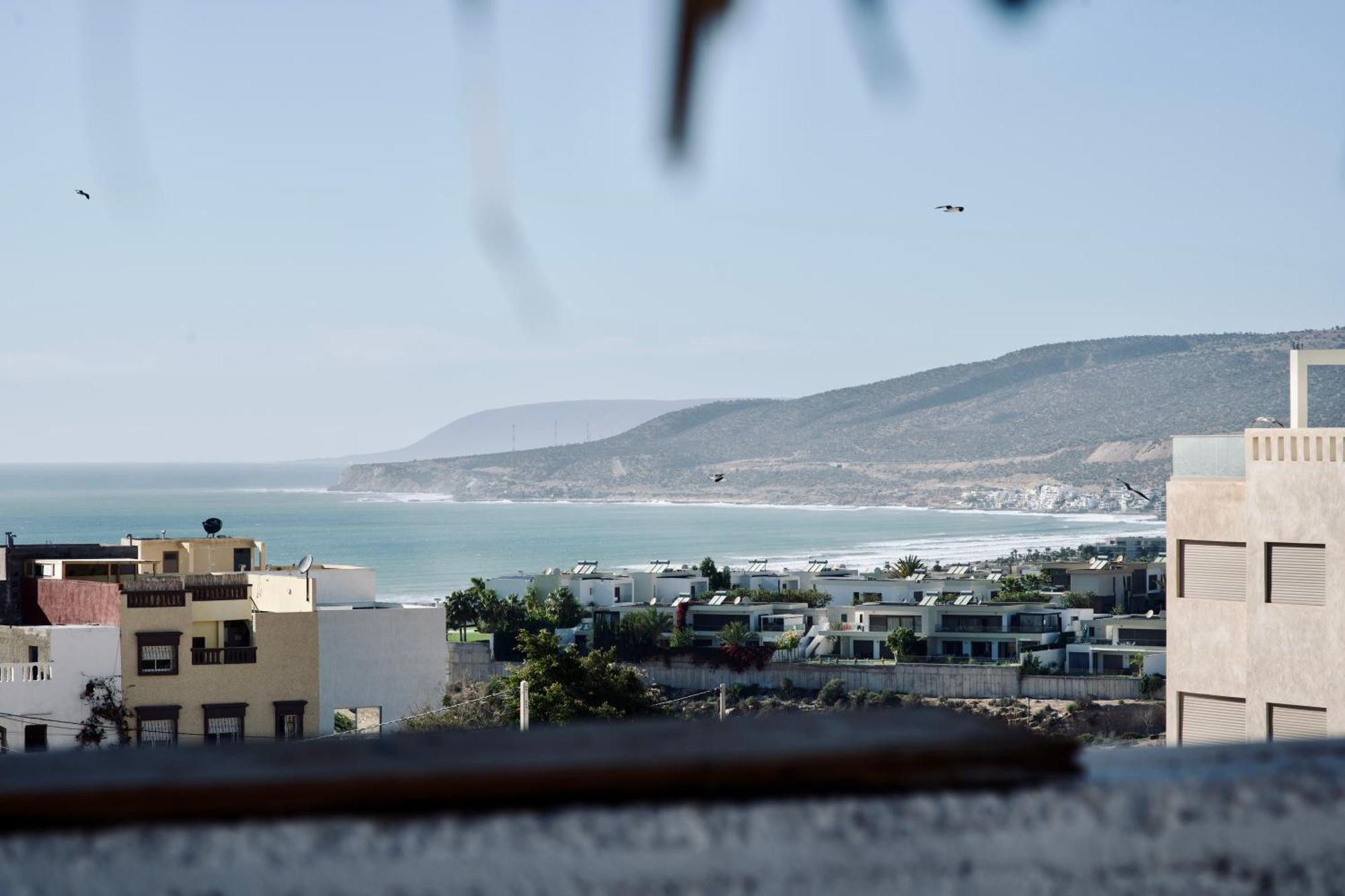 Tamraght Bright Wave Surfhouseホステル エクステリア 写真